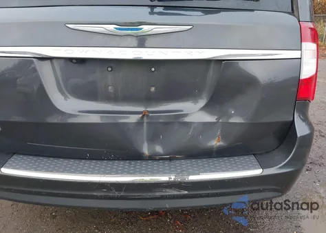 2012 Chrysler Town & Country Touring z USA, uszkodzony, nr VIN 2C4RC1BG0CR389926